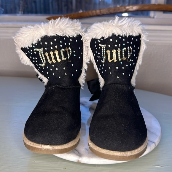 JUICY COUTURE BLACK RHINESTONE LOGO BOOTS (2) - Picture 1 of 8